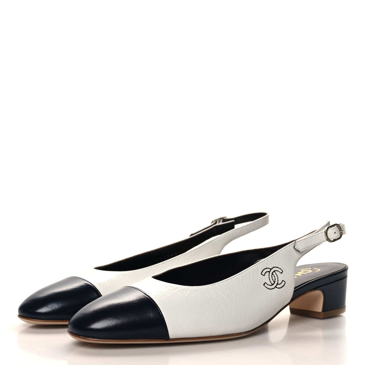 Calfskin Cap Toe CC Slingback Pumps 40 White Dark Navy