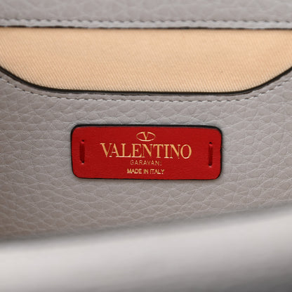 Valentino Garavani Pebbled Calfskin Rockstud Flip Lock Bag Pastel Grey 6 of 10