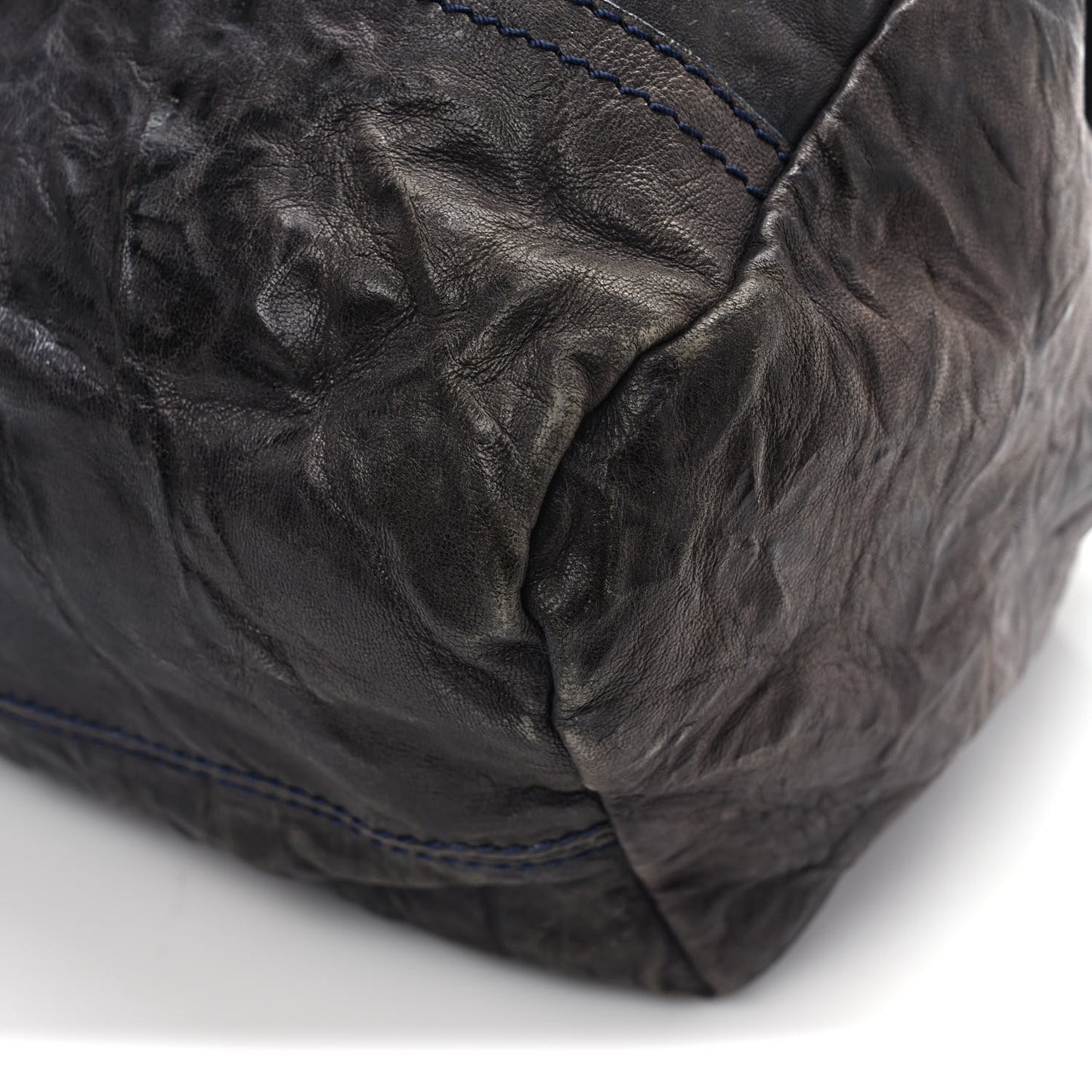 Tumbled Sheepskin Small Pandora Charcoal