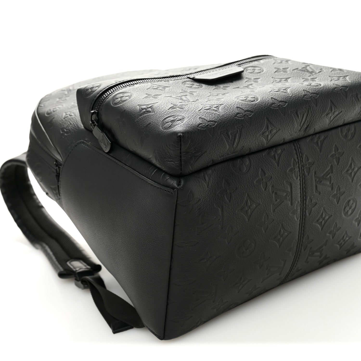Louis Vuitton Calfskin Monogram Shadow Discovery Backpack  Black 8 of 9