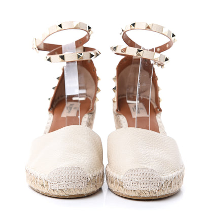 Valentino Garavani Grained Calfskin Rockstud Ankle Wrap Espadrille 15/85mm Wedges 41 Light Ivory 2 of 8