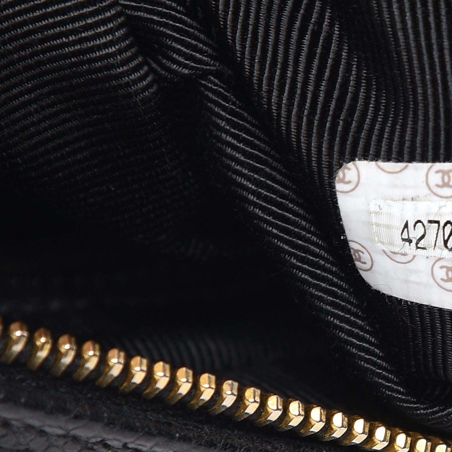 Caviar CC Shoulder Bag Black