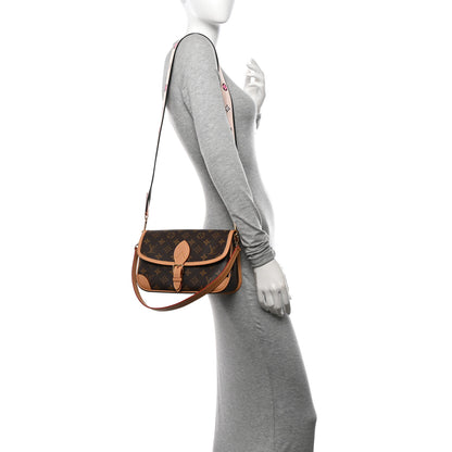 Louis Vuitton Monogram Diane 2 of 9
