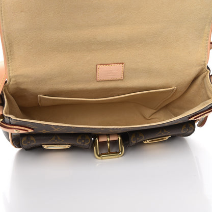 Louis Vuitton Monogram Hudson PM 5 of 8