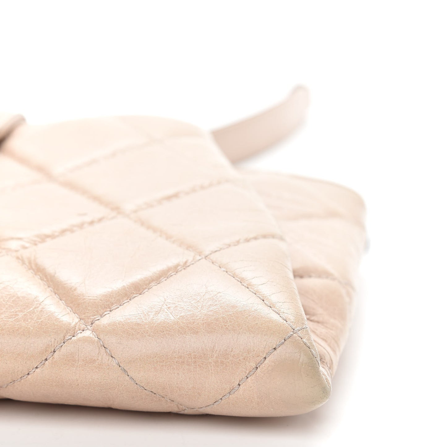 Glazed Calfskin Quilted Coco Pleats Chain Clutch Light Pink