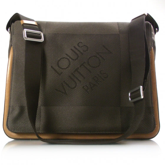 Louis Vuitton Damier Geant Messenger Bag Terre 1 of 8