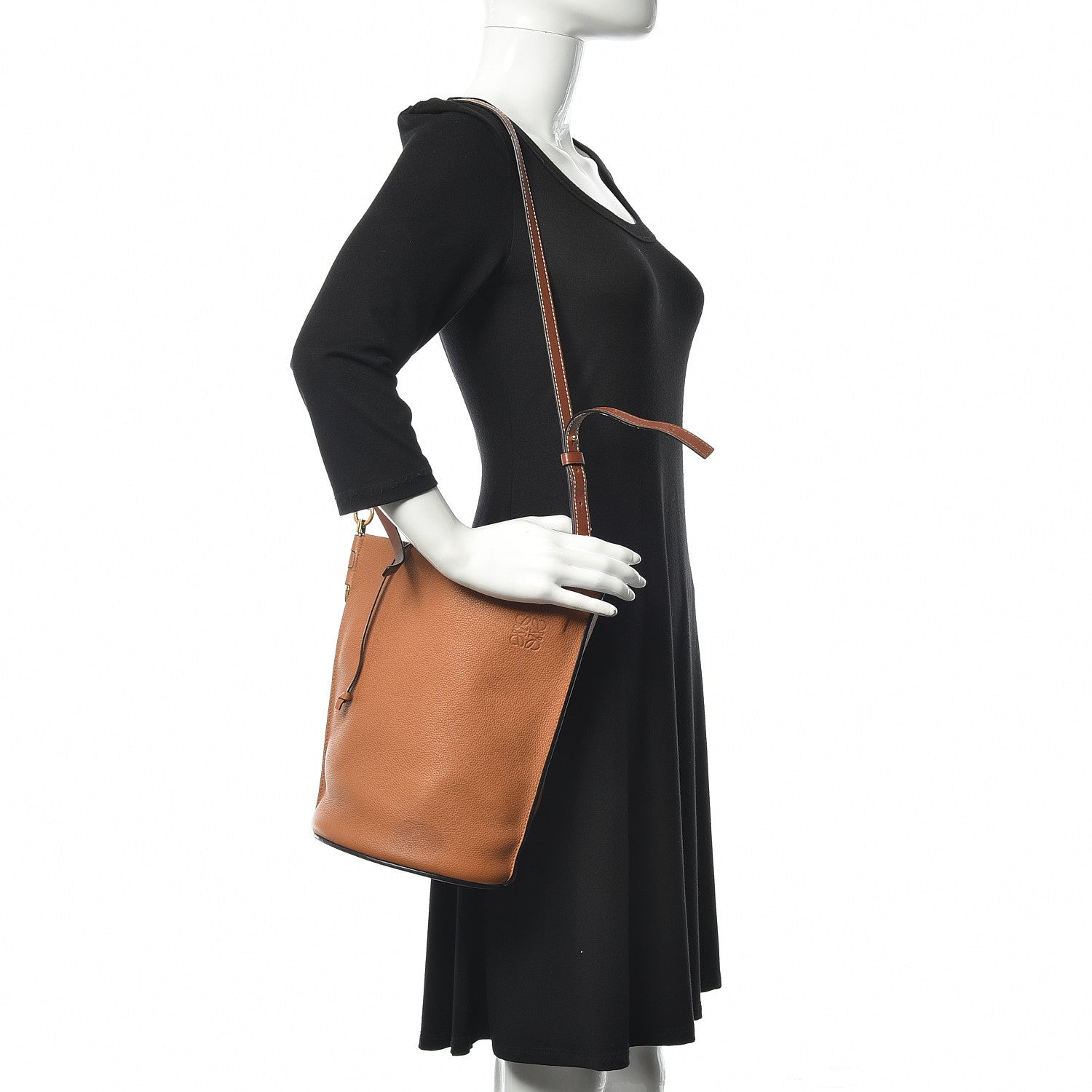Loewe Calfskin Gate Bucket Bag Light Caramel 2 of 10