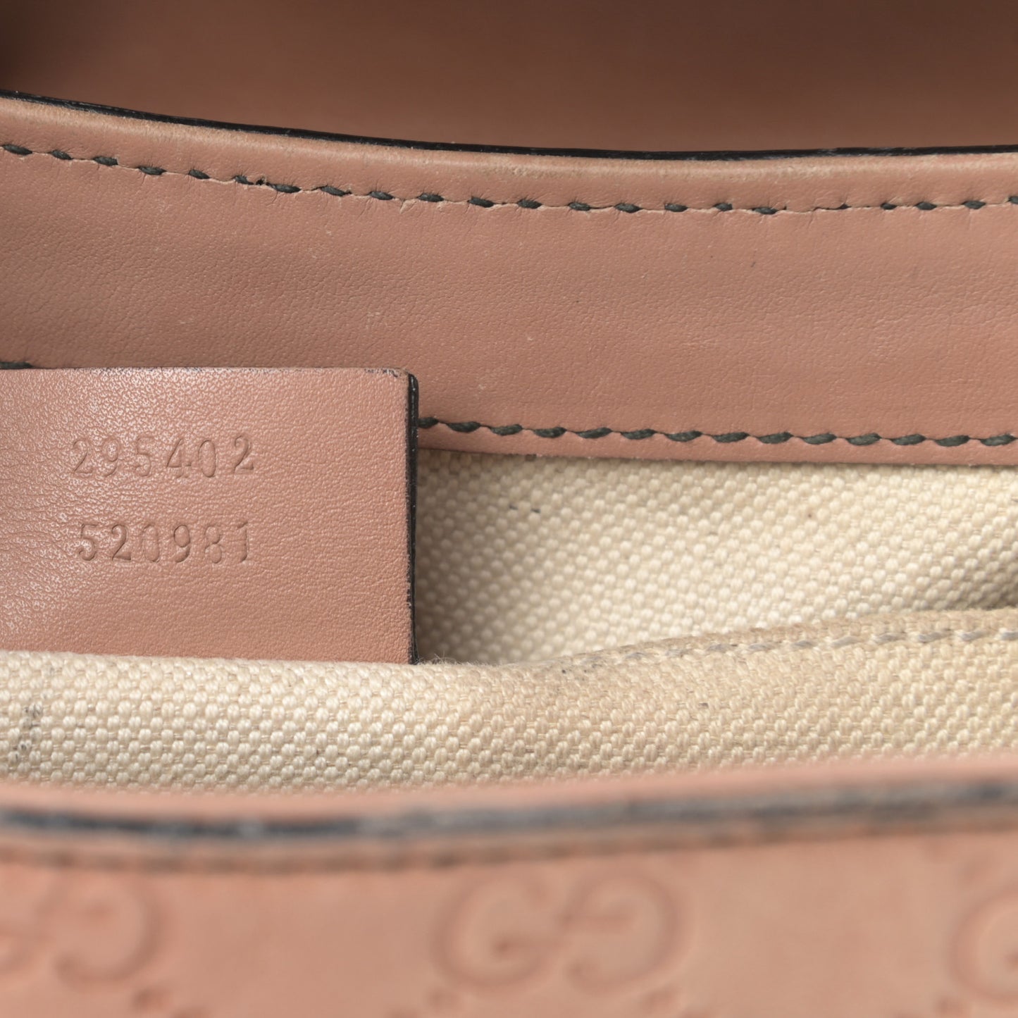 Guccissima Medium Emily Chain Shoulder Bag Camelia