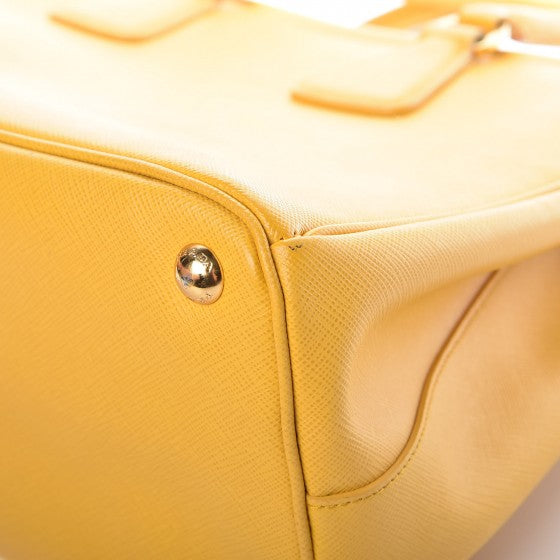 Saffiano Lux Parabole Tote Mimosa