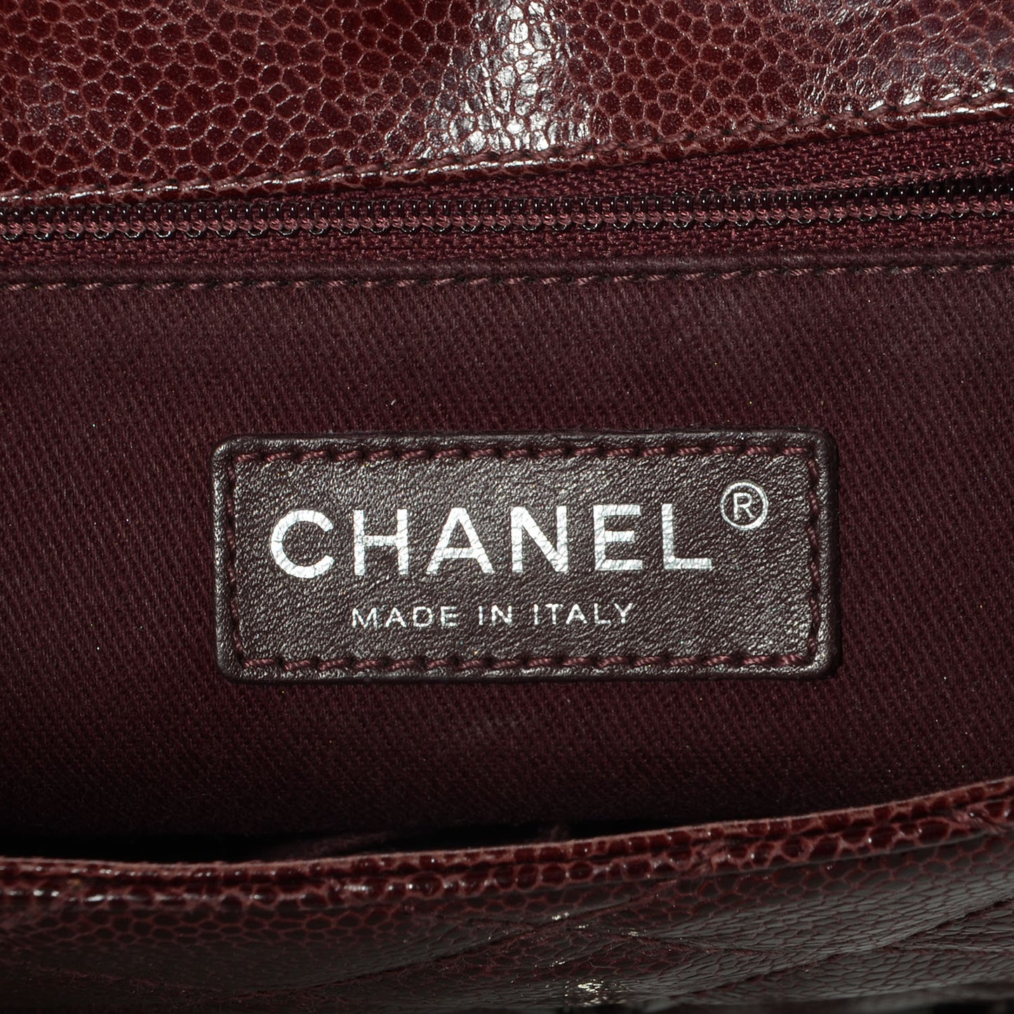Crumpled Grained Calfskin Medium CC Crave Flap Bordeaux