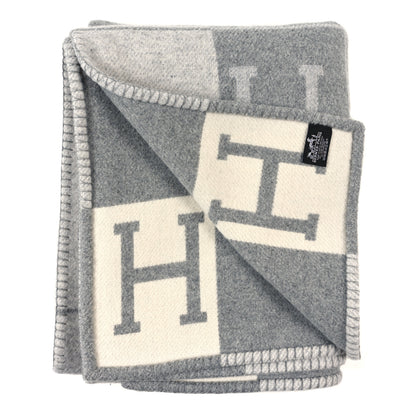 Hermes Wool Cashmere Avalon III Blanket Ecru Gris Clair 2 of 3