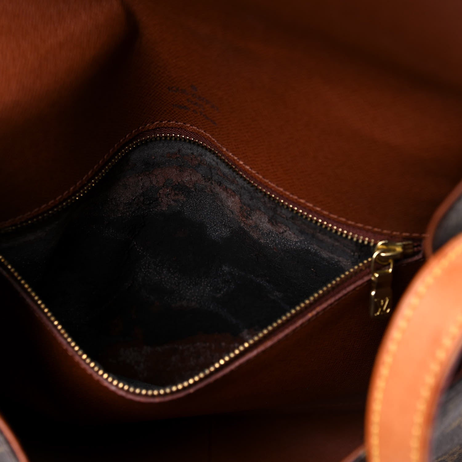 Louis Vuitton Monogram Saint Cloud GM 6 of 11