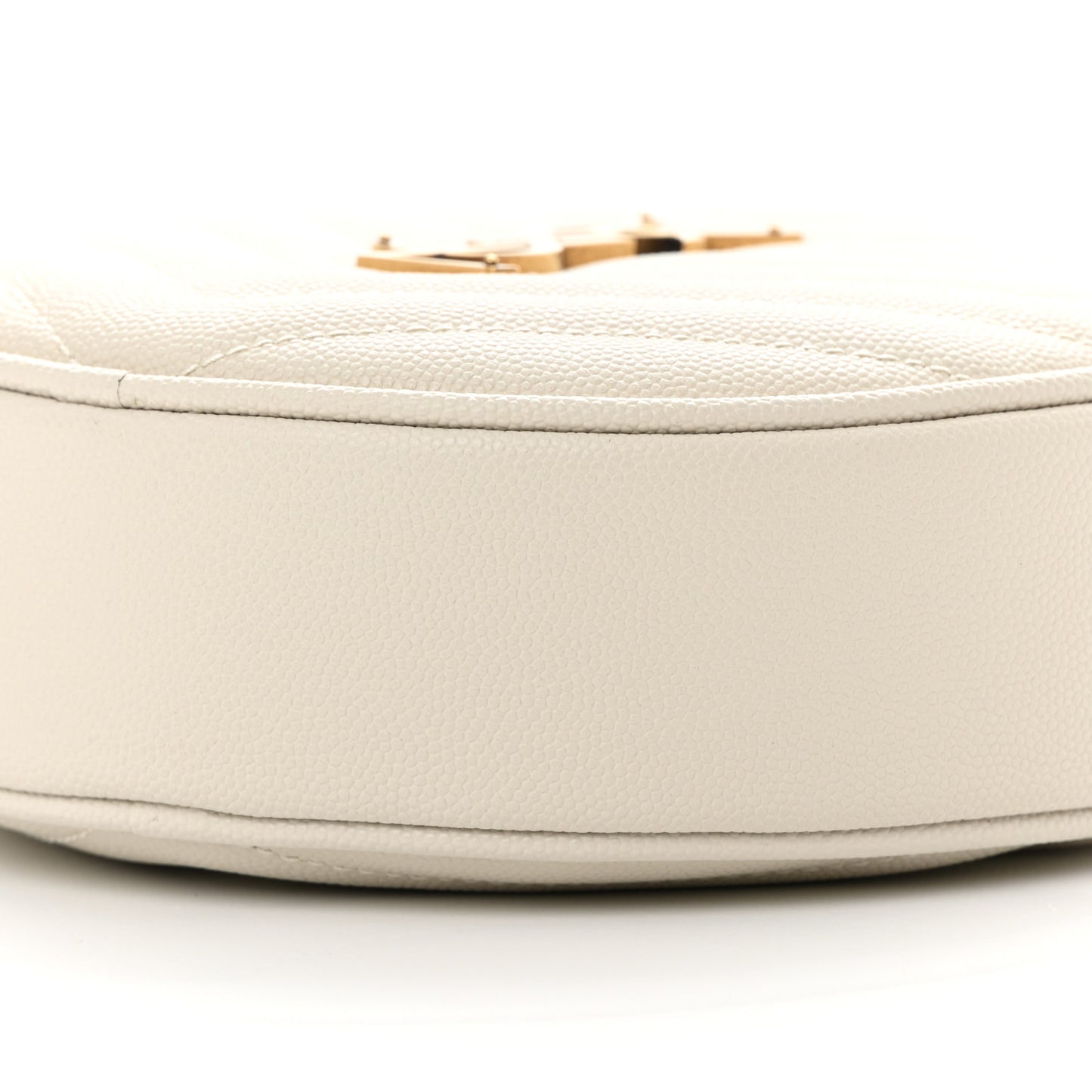 Grain De Poudre Matelasse Chevron Quilted Round Vinyle Camera Bag Crema Soft