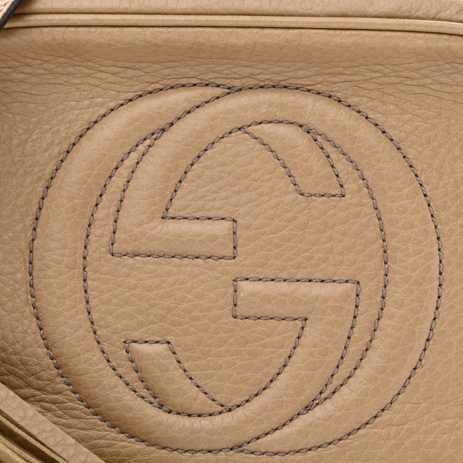 Gucci Pebbled Calfskin Small Soho Disco Bag Camelia 8 of 10
