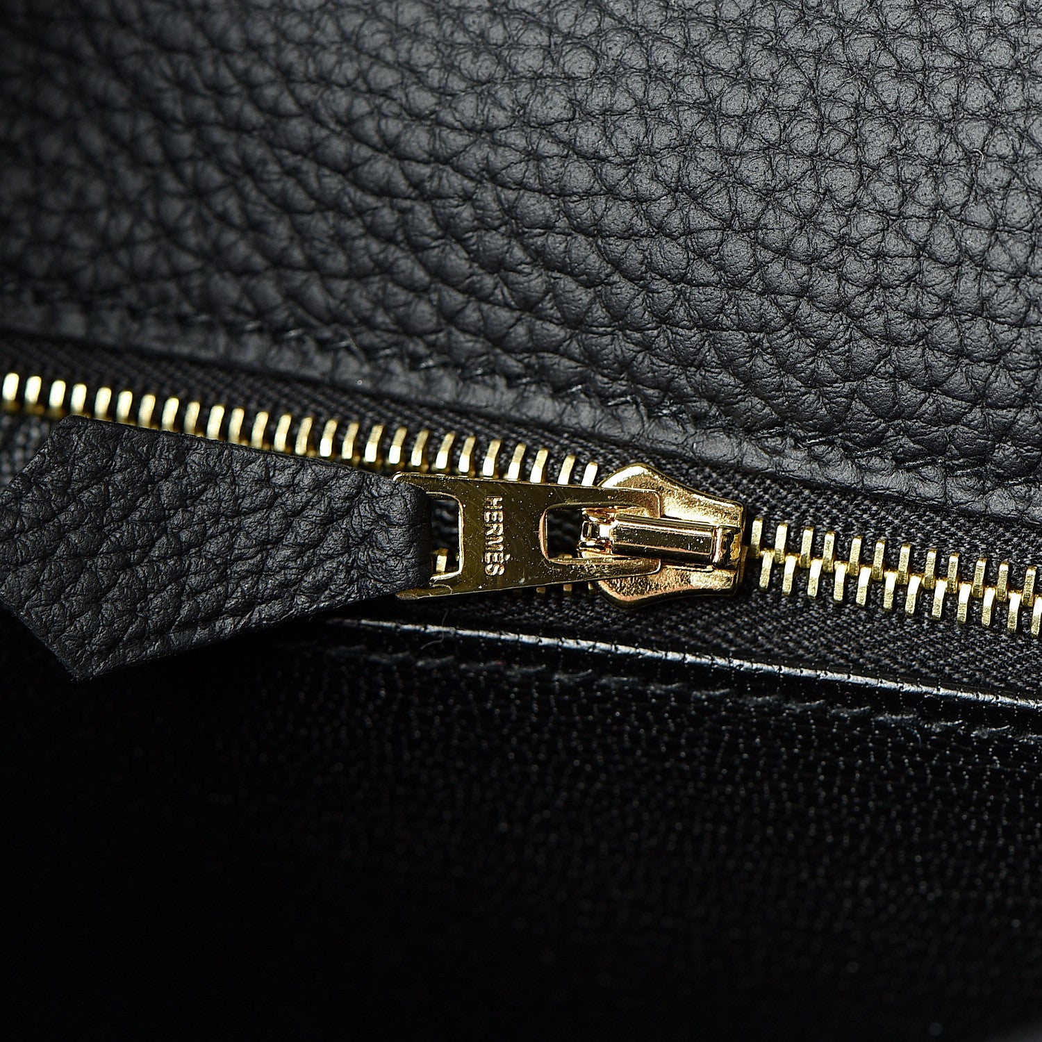 Hermes Togo Matte Alligator Kelly Retourne Touch 28 Black 26 of 39