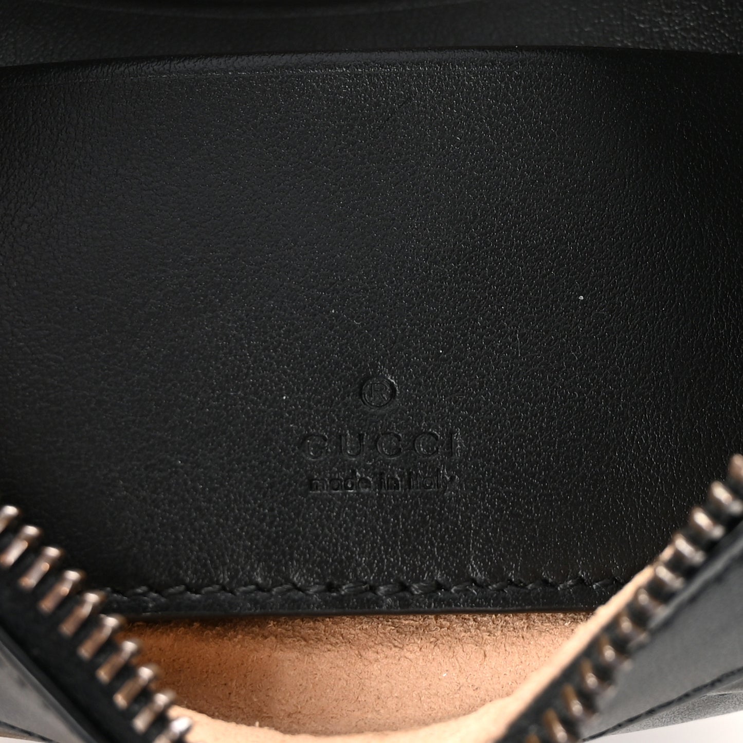 Calfskin Matelasse Chevron Mini GG Marmont Half Moon Hobo Black