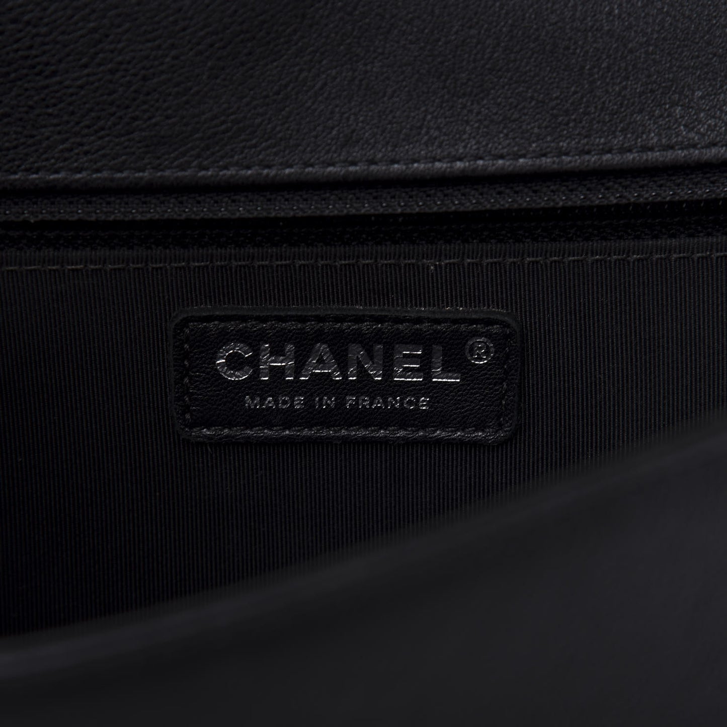 Caviar Quilted New Medium Boy Flap Black