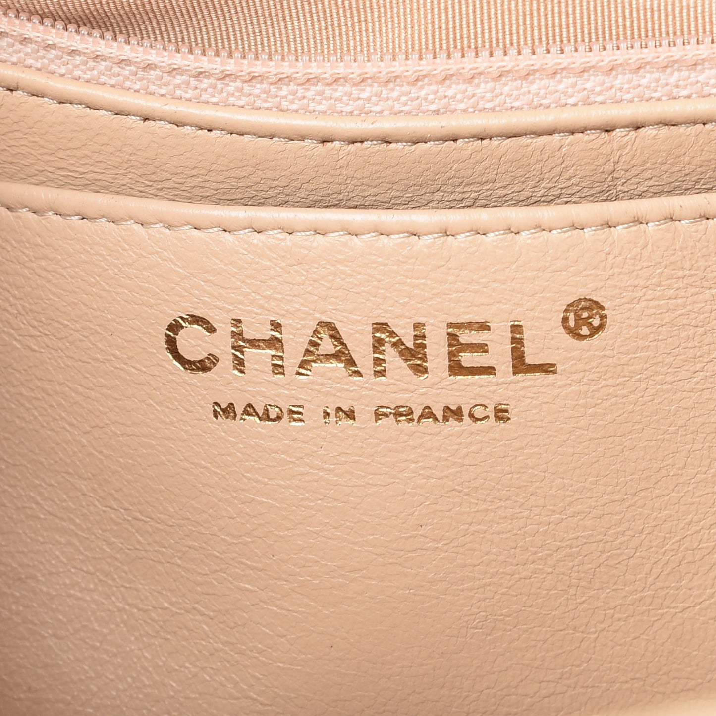 Caviar Quilted Jumbo Single Flap Beige Clair