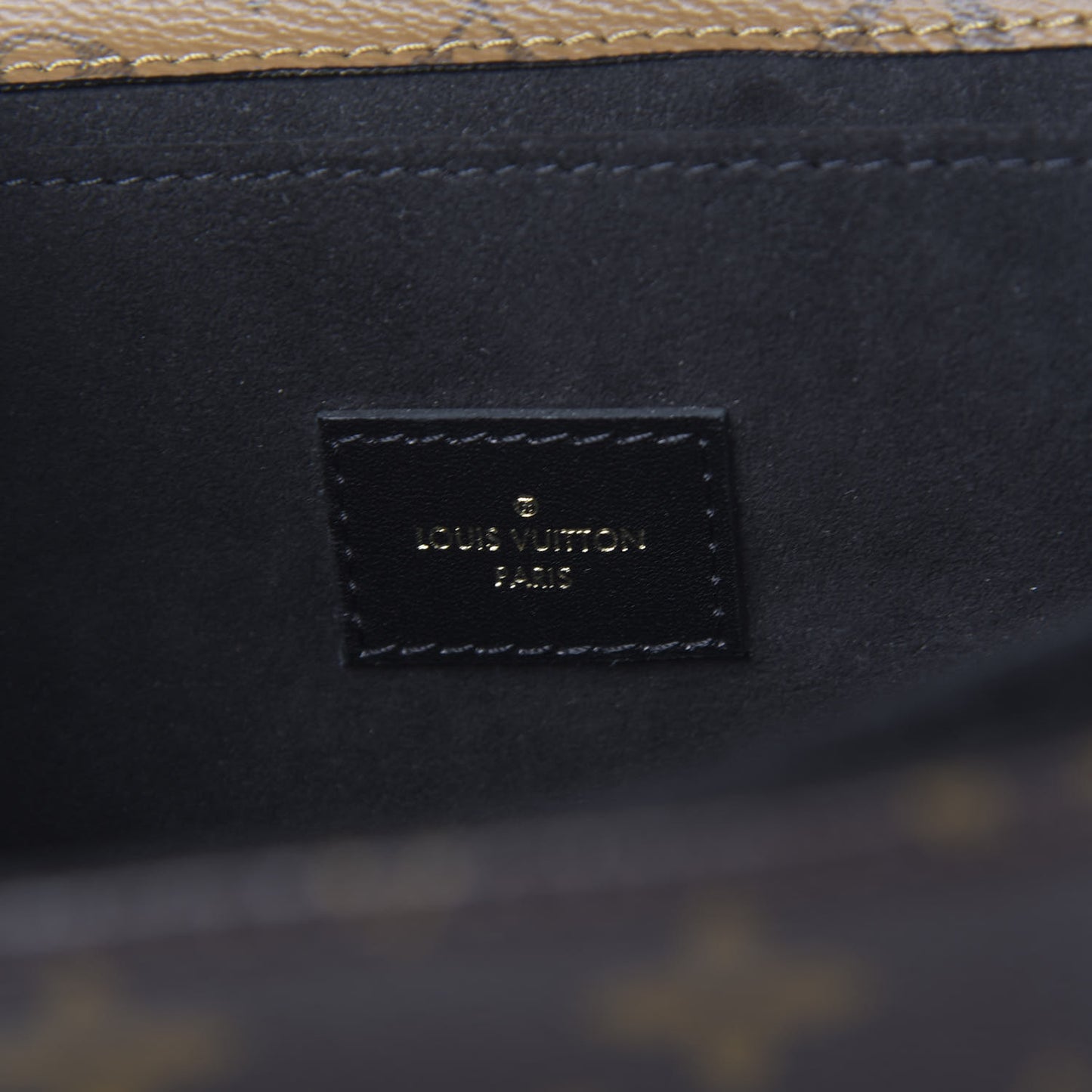 Reverse Monogram Pochette Metis