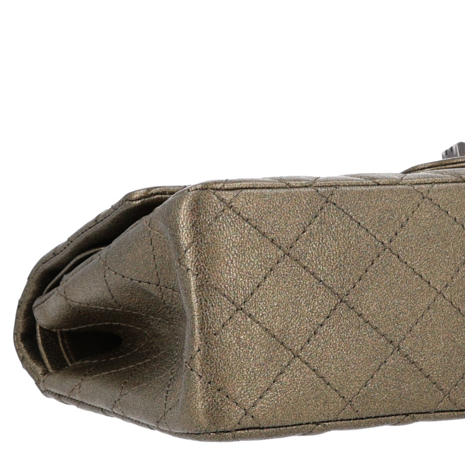 Chanel Metallic Calfskin Quilted 2.55 Reissue 226 Flap Green 9 of 10