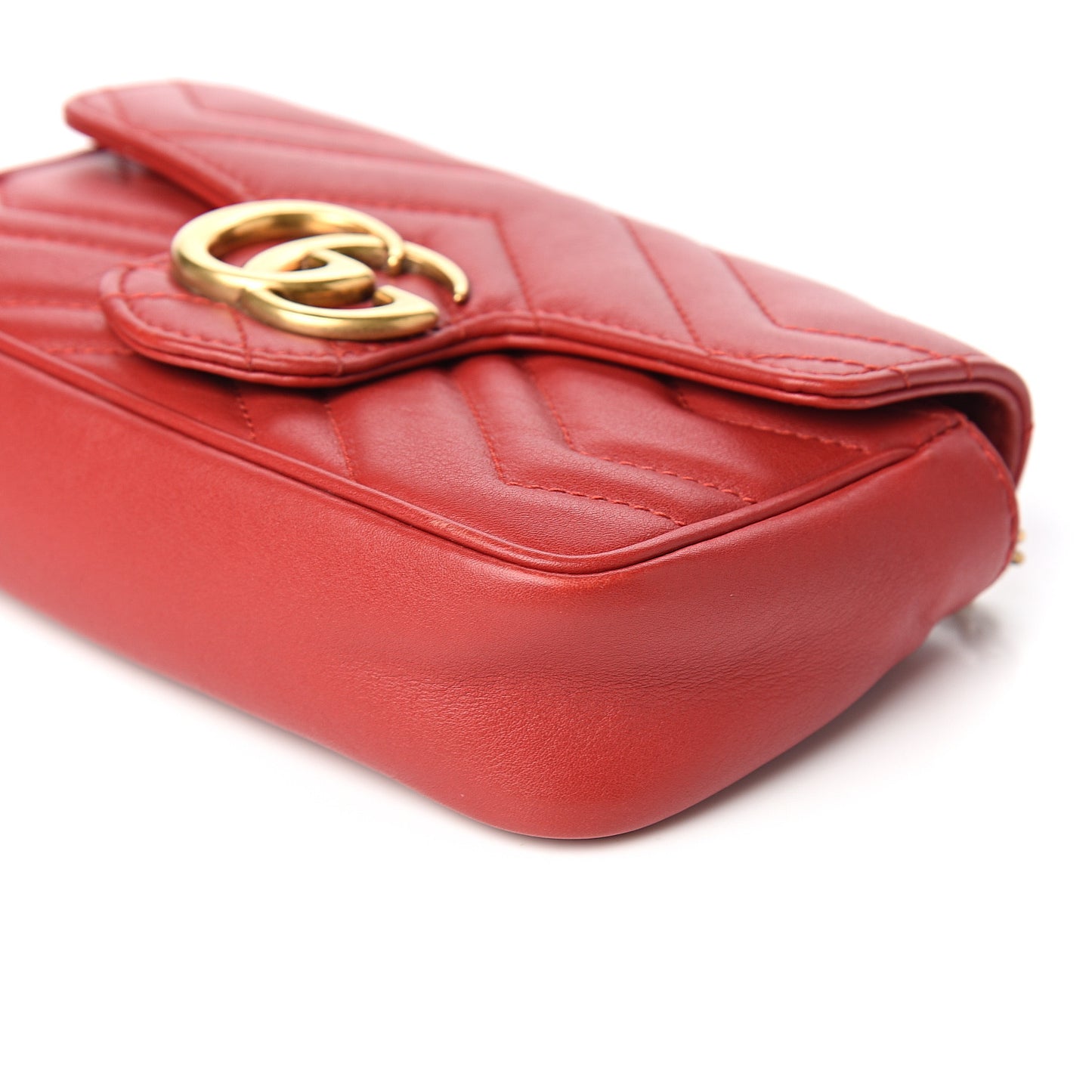 Calfskin Matelasse Super Mini GG Marmont Shoulder Bag Hibiscus Red