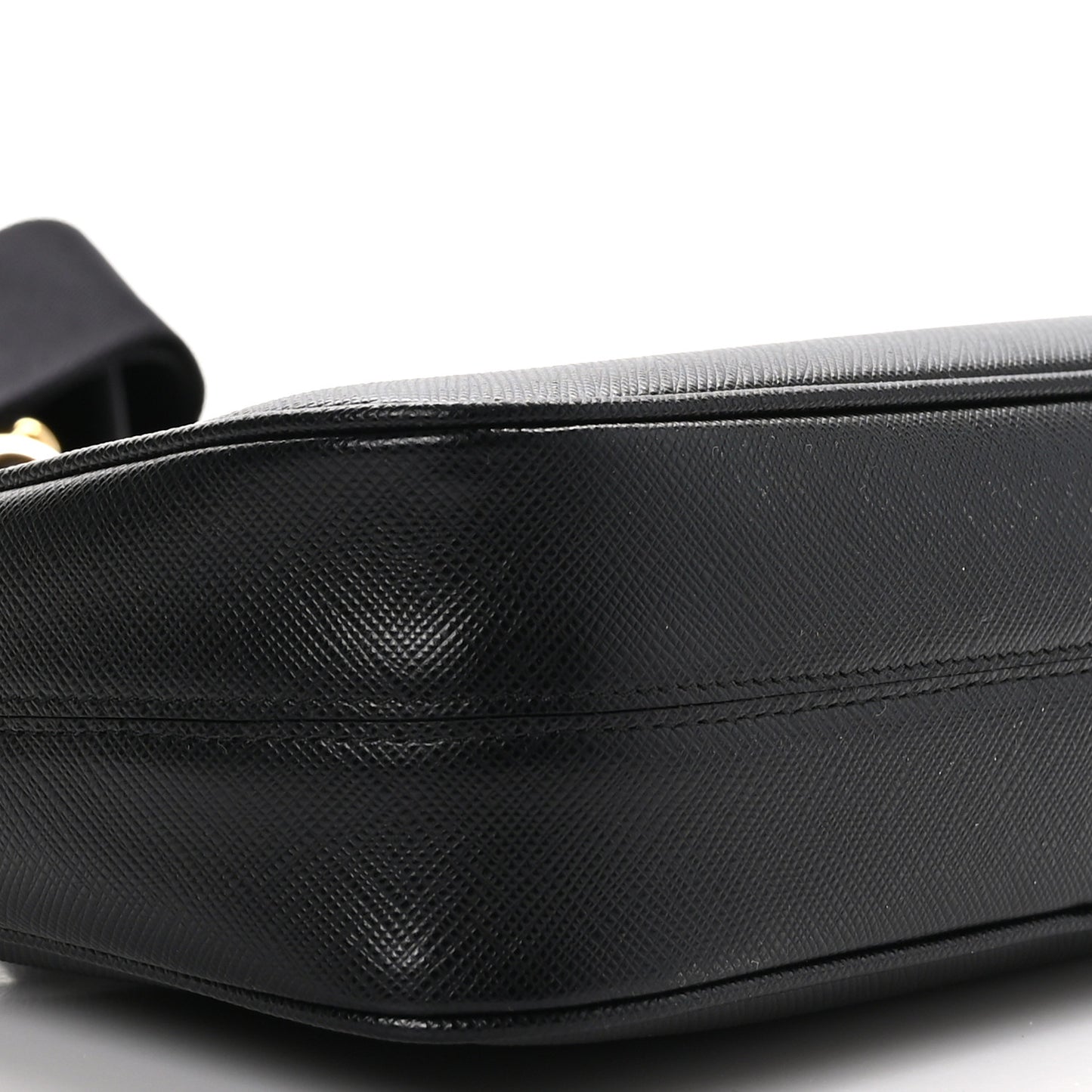 Saffiano Lux Re-Edition 2005 Shoulder Bag Black