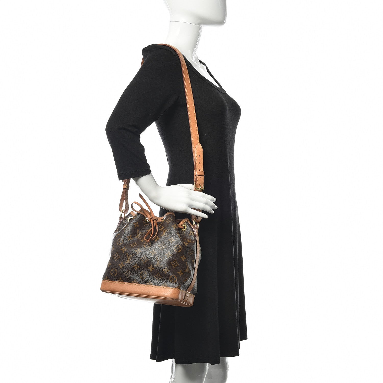 Louis Vuitton Monogram Noe BB 2 of 10