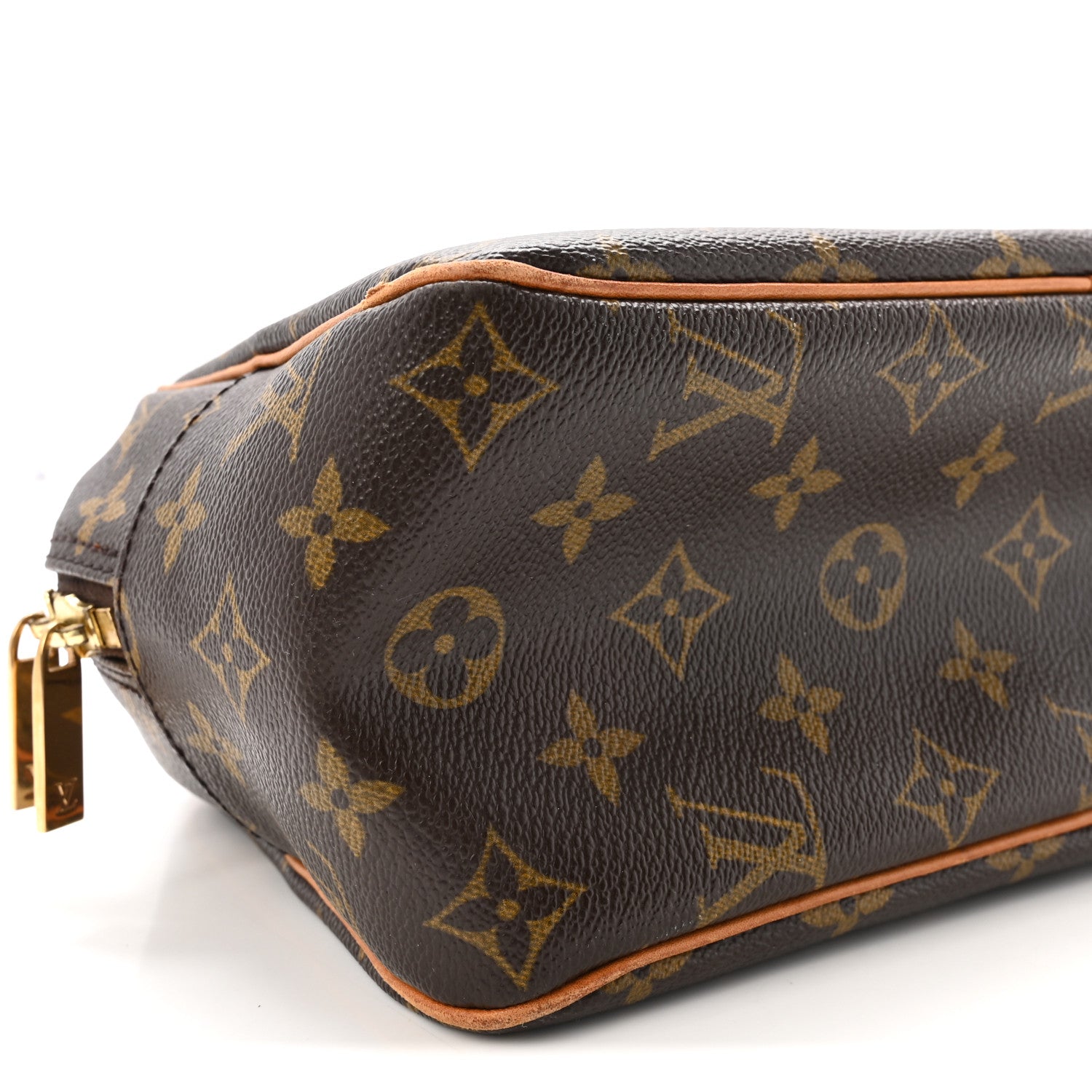 Louis Vuitton Monogram Cite MM 8 of 9