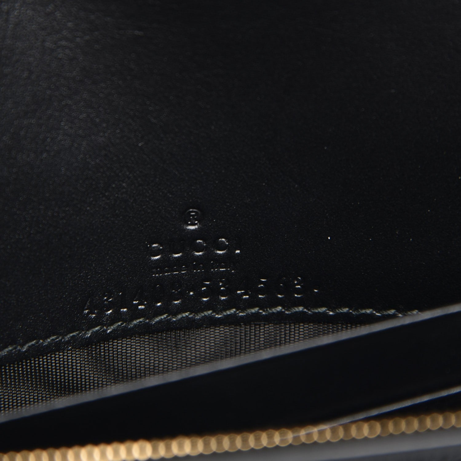 Gucci Guccissima Signature Bowy Chain Wallet Black 6 of 7
