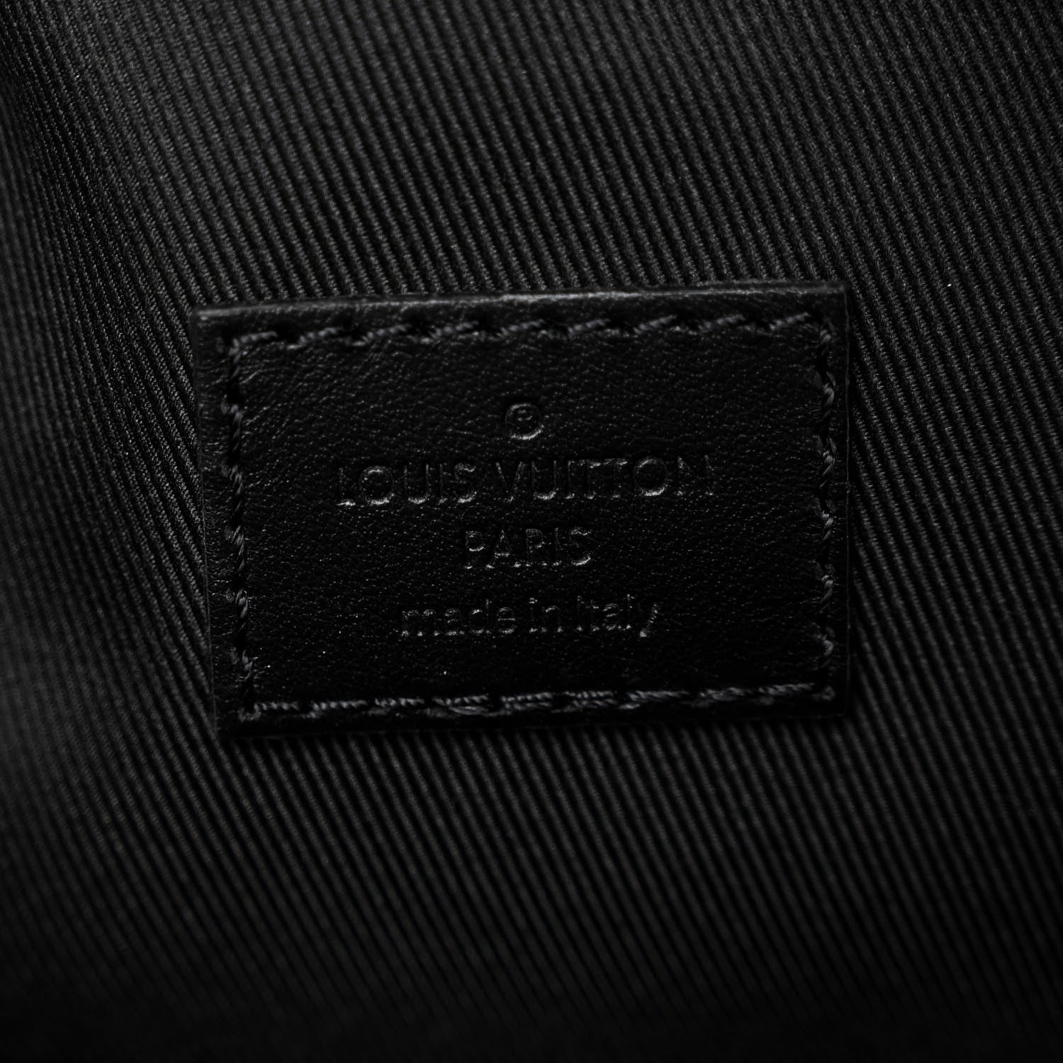 Louis Vuitton Monogram Eclipse Discovery Bumbag PM 6 of 9