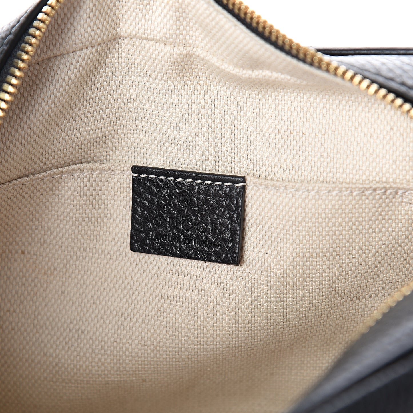 Pebbled Calfskin Small Soho Disco Bag Black