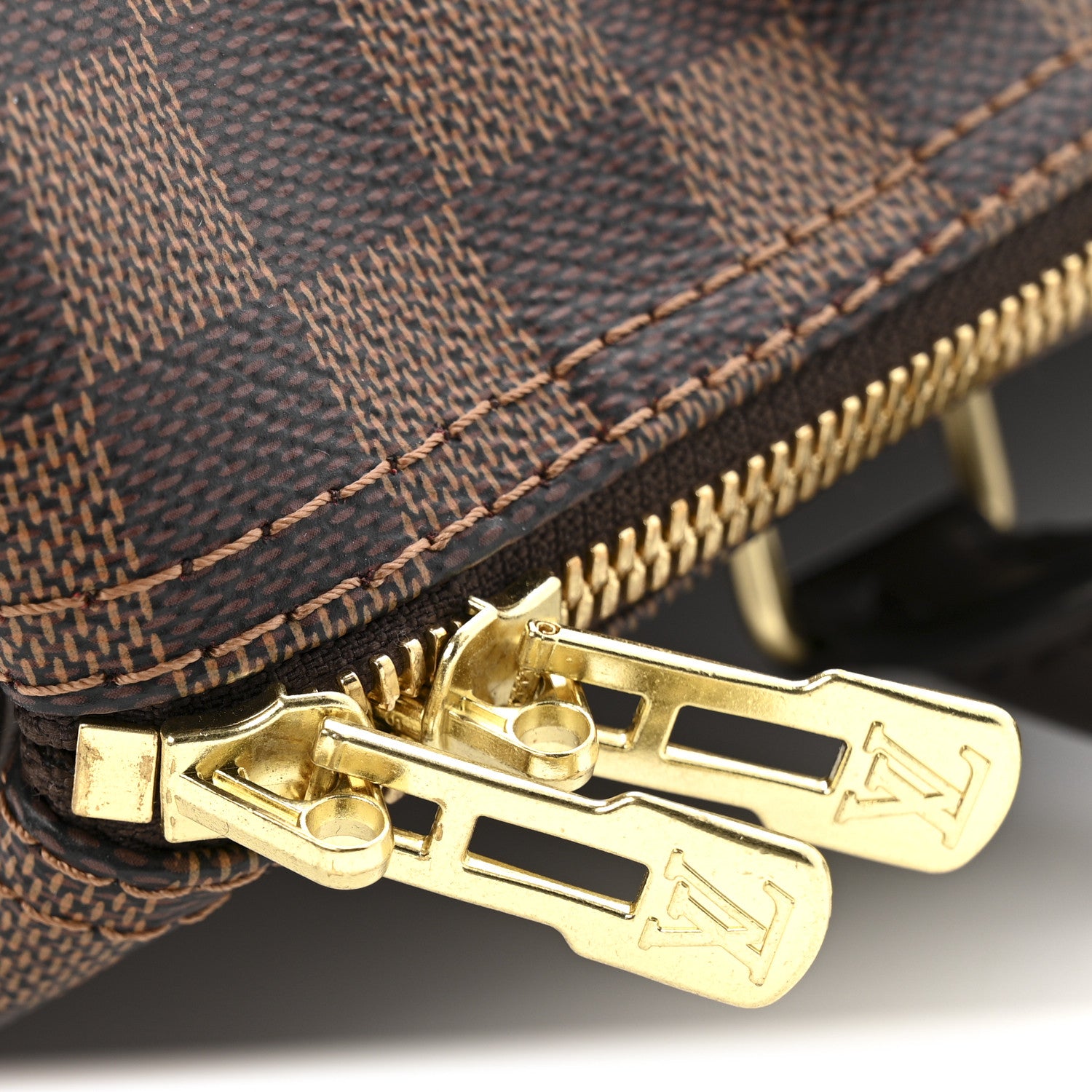 Louis Vuitton Damier Ebene Speedy Bandouliere 30 9 of 12
