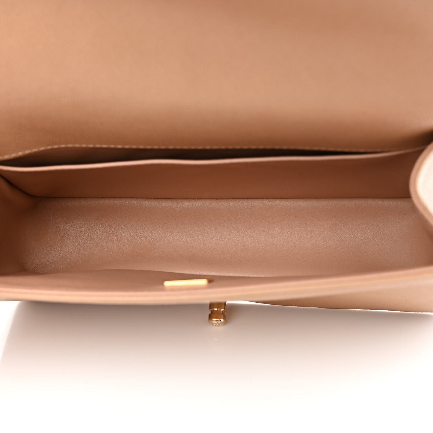 Caviar Chevron Quilted Medium Boy Flap Beige