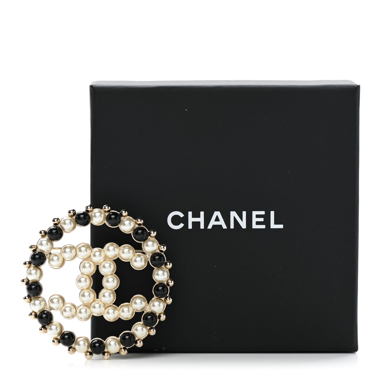 Pearl CC Brooch Black Gold