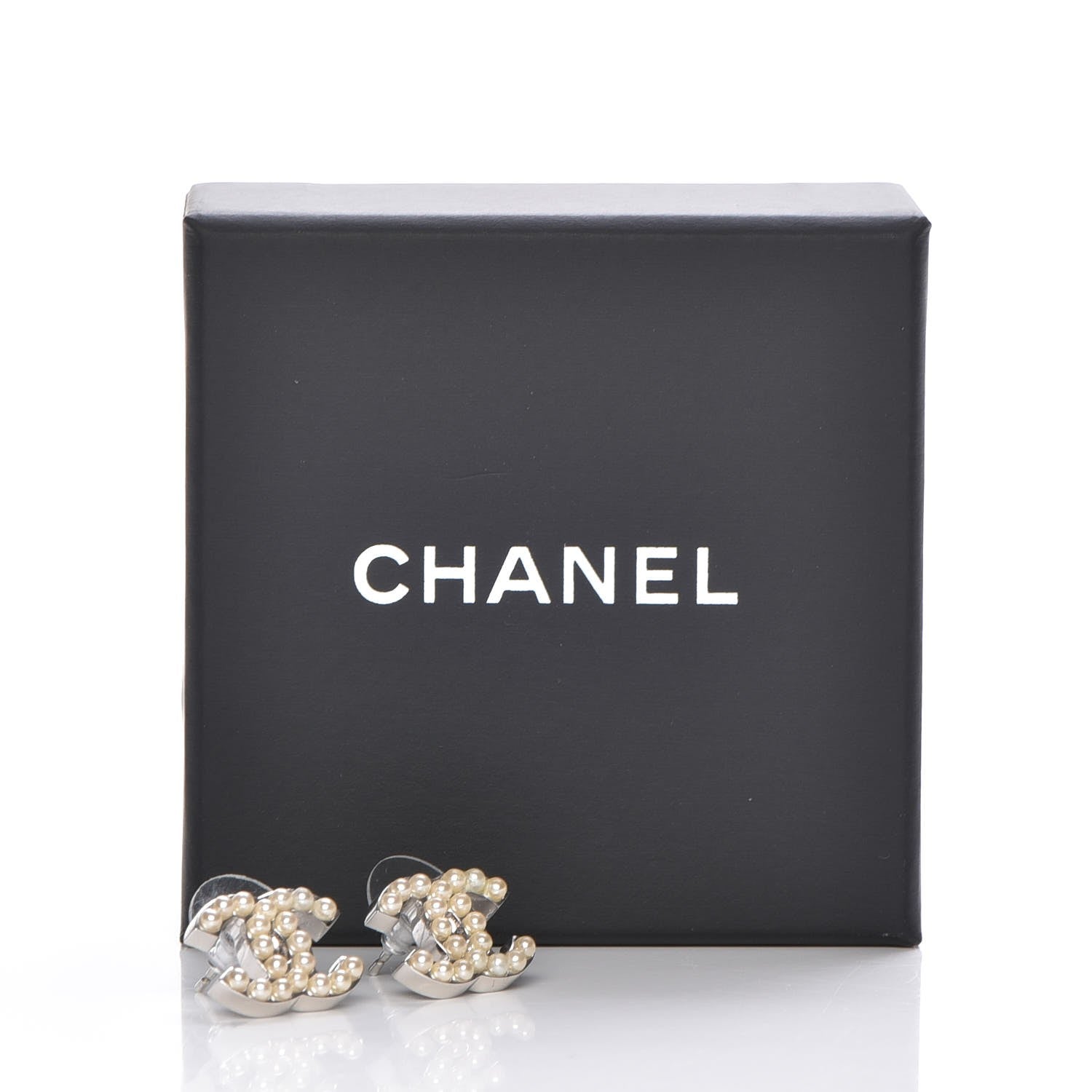 Chanel Pearl CC Earrings Silver 5 of 5