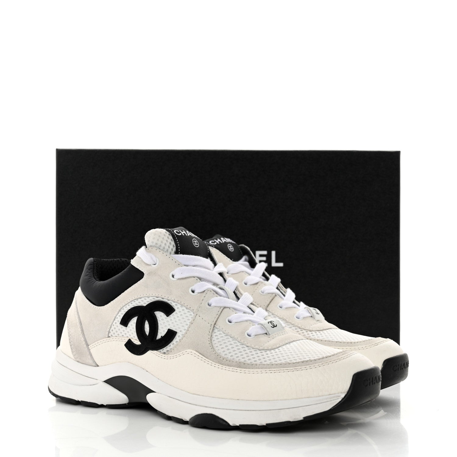 Chanel Mesh Suede Calfskin Grained Calfskin Womens CC Sneakers 40.5 White Black 12 of 12