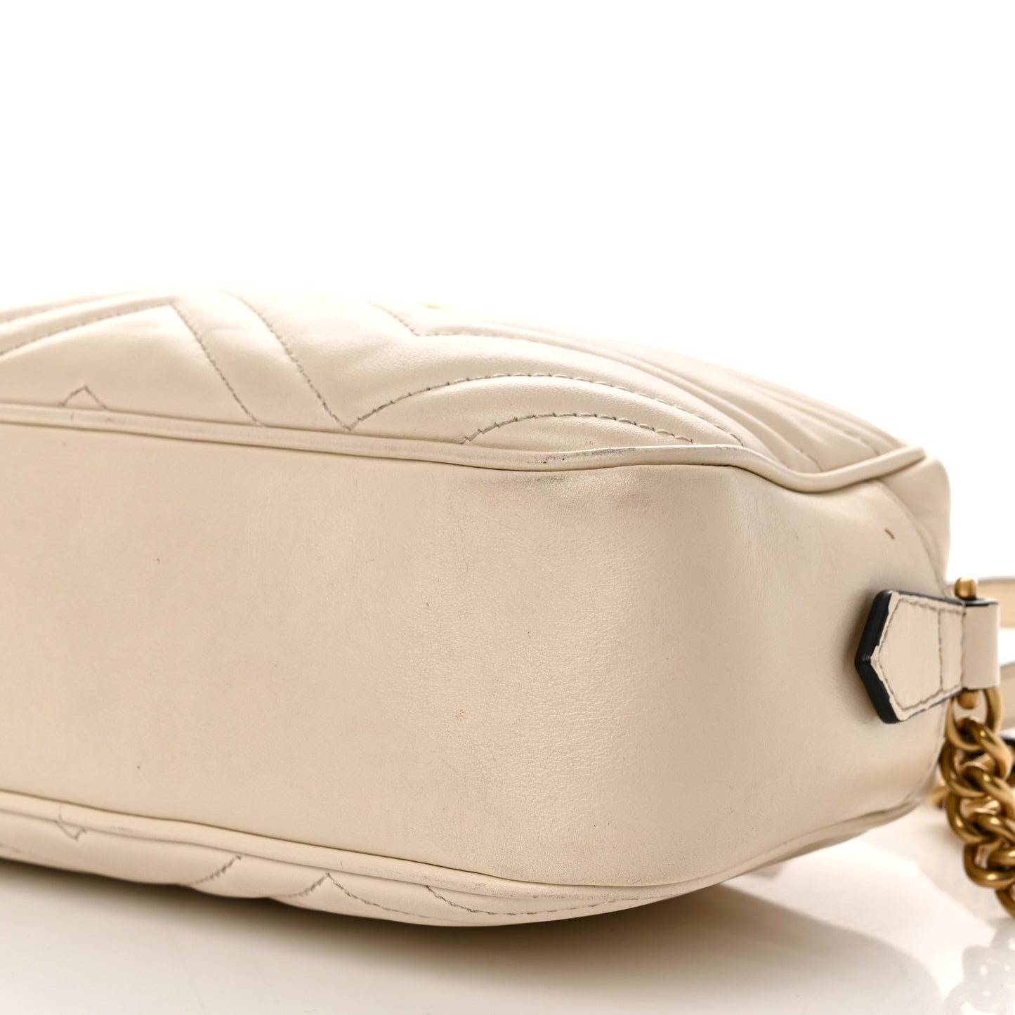 Calfskin Matelasse Small GG Marmont Chain Shoulder Bag White