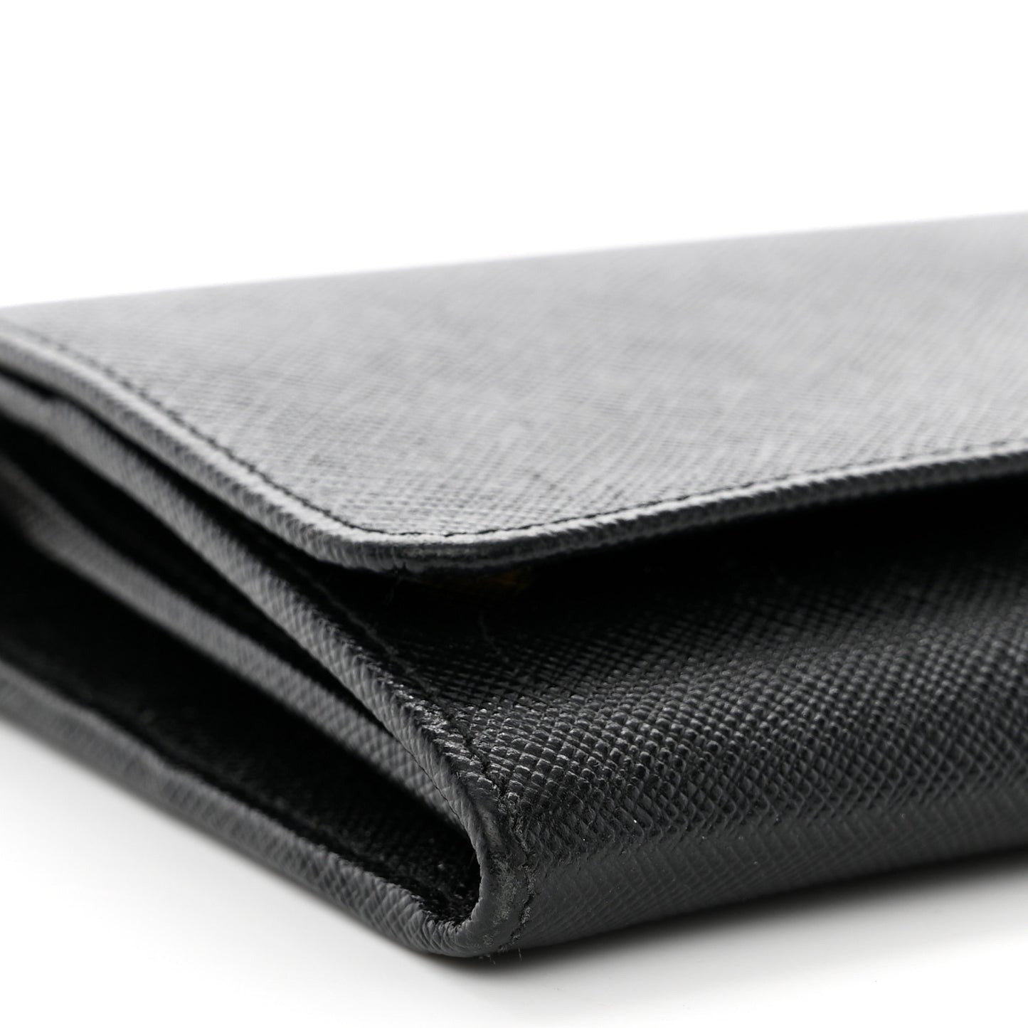 Saffiano Metal Oro Chain Wallet Black
