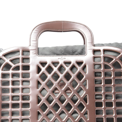Louis Vuitton Metallic Patent Reef Jelly Basket MM Pink 16 of 16