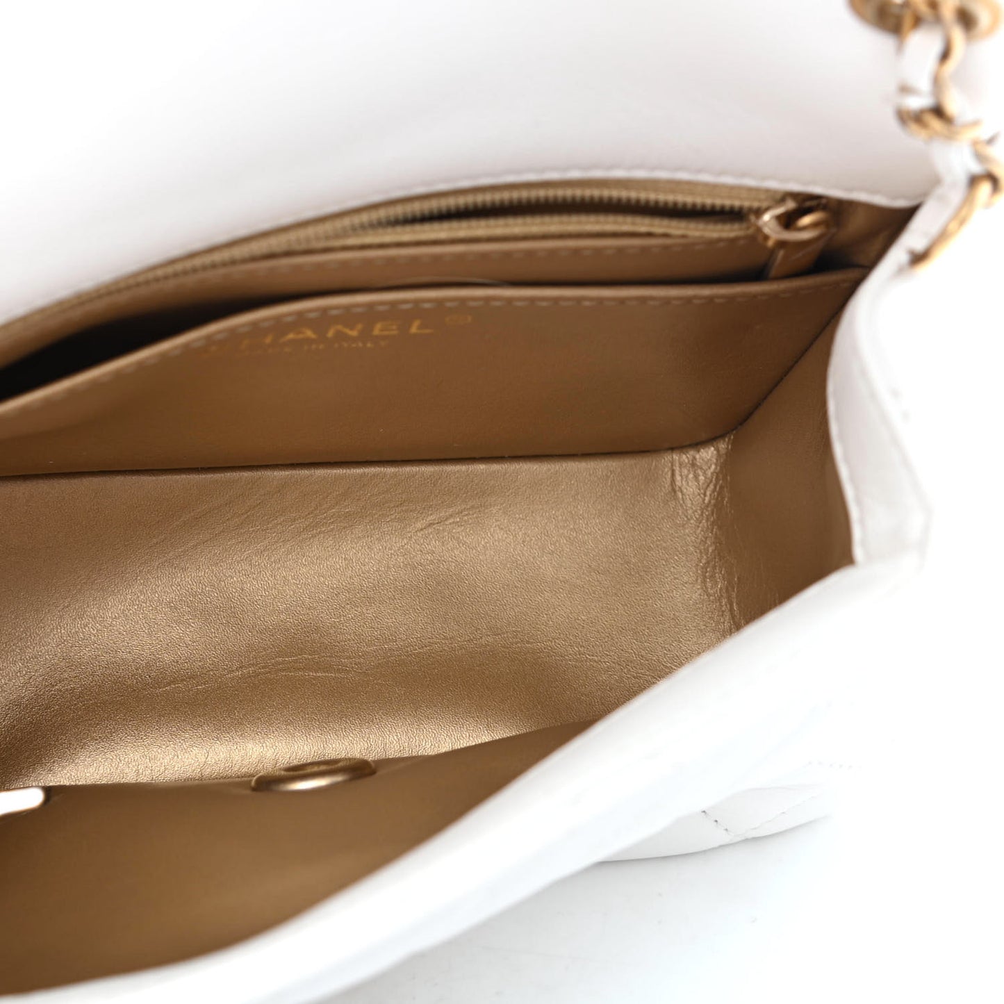 Lambskin Quilted Mini Pearl Crush Flap White