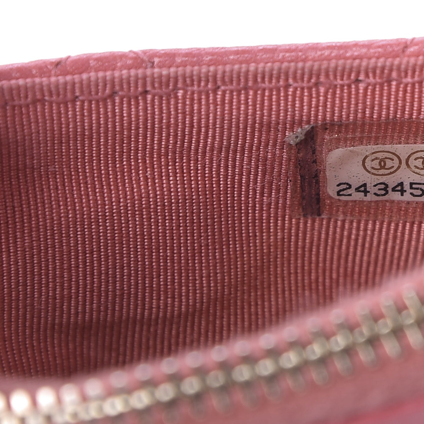 Caviar Quilted CC Zip Card Holder Pink