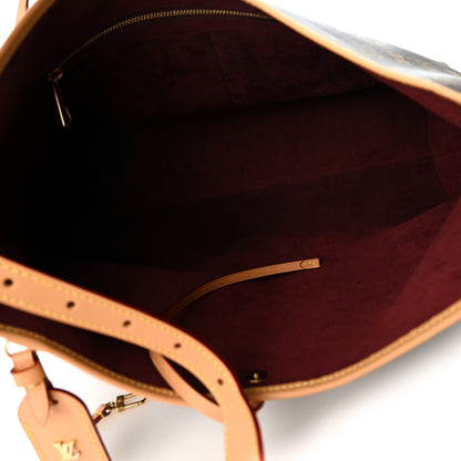 Louis Vuitton Monogram Carryall MM 6 of 10