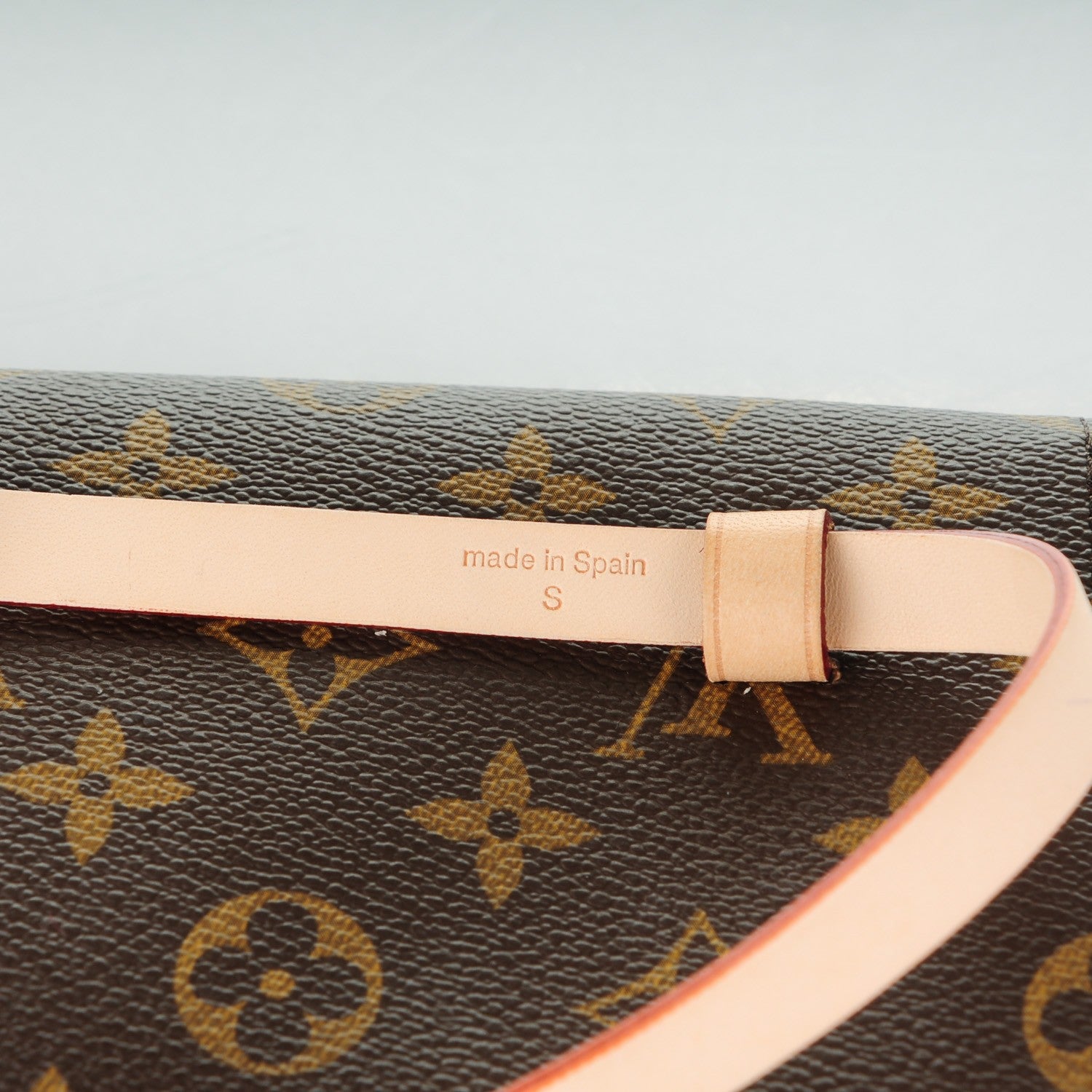 Louis Vuitton Monogram Pochette Florentine S 5 of 8