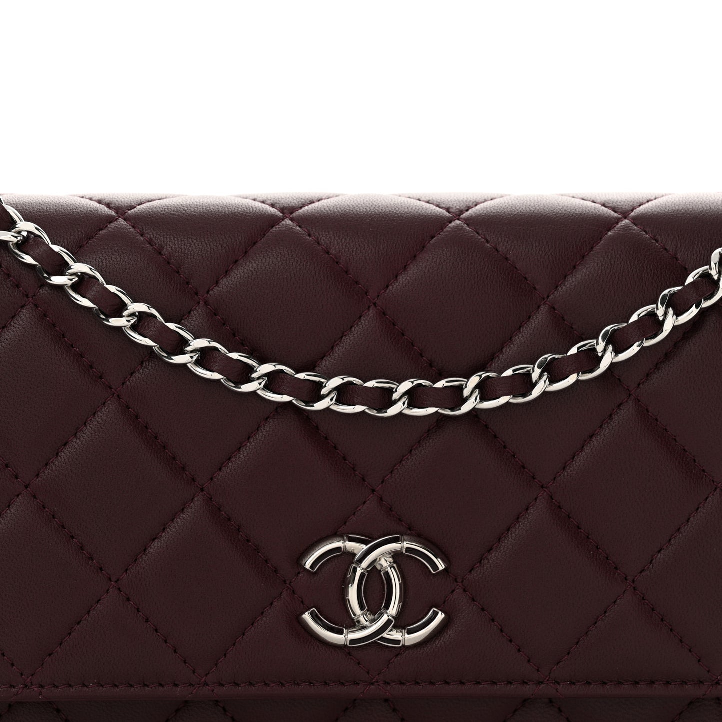 Lambskin Quilted Enamel CC Wallet On Chain WOC Burgundy