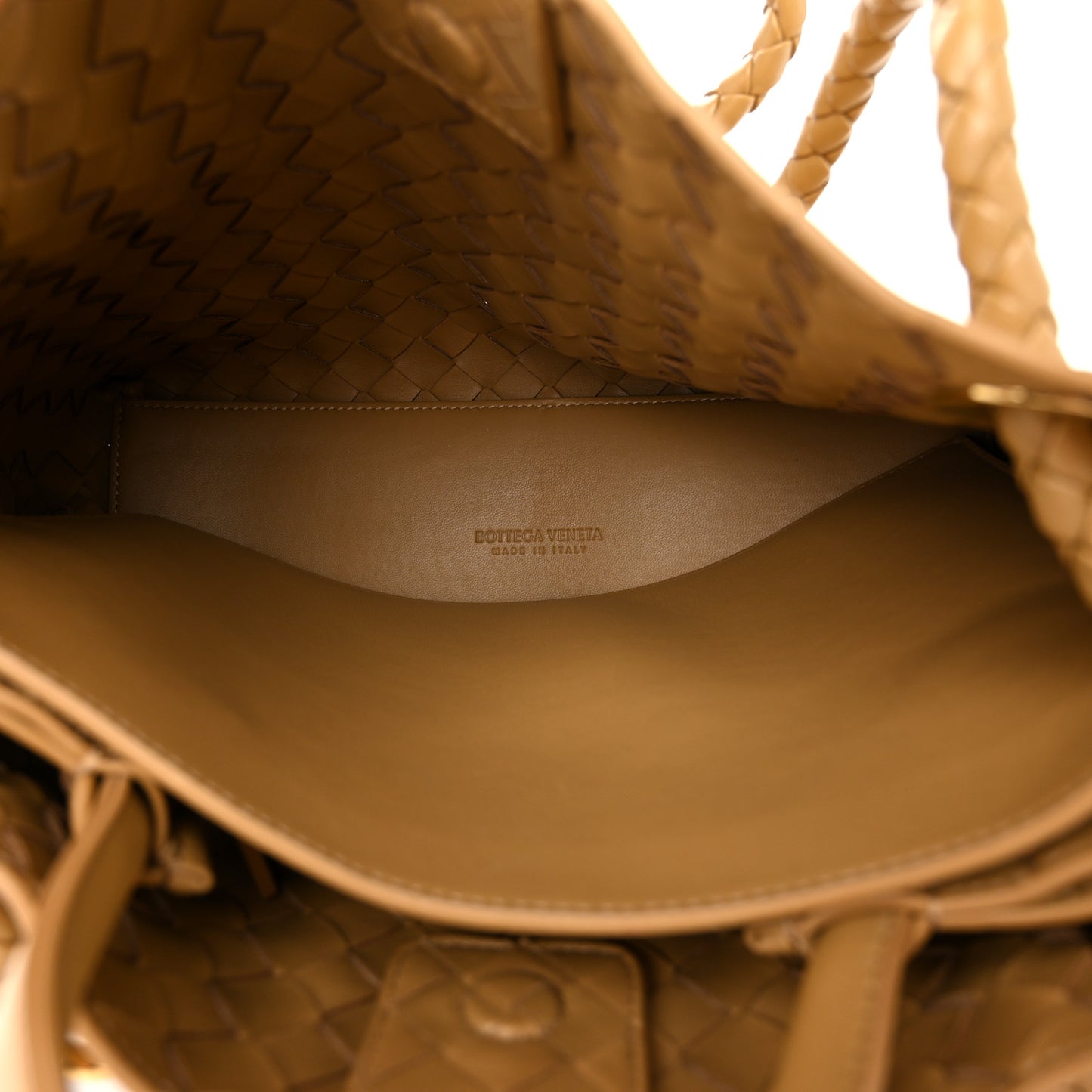 Nappa Intrecciato Medium Andiamo Shoulder Bag Dark Praline