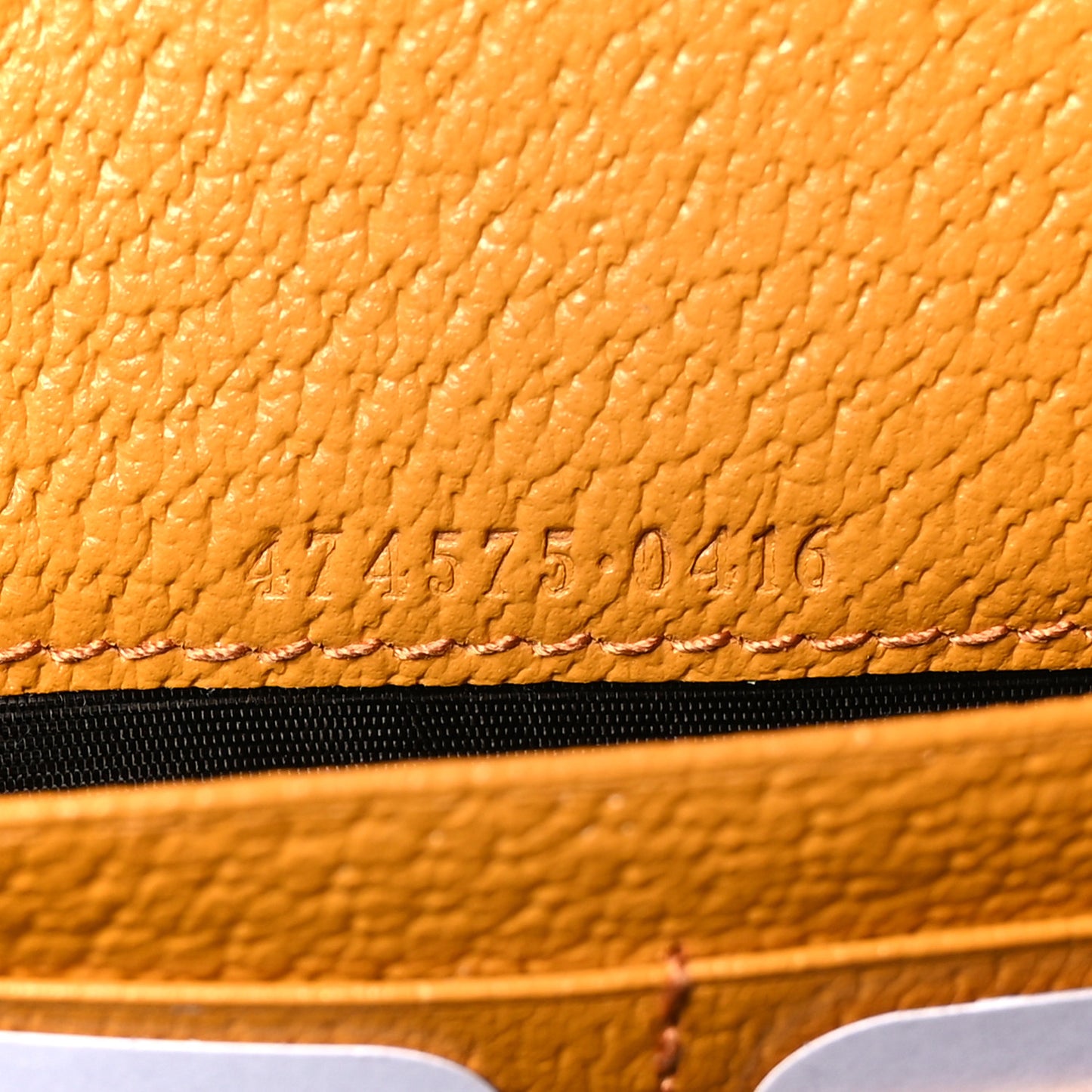 Raffia GG Monogram Matelasse GG Marmont Chain Wallet Natural Beige Off White Sun Oil