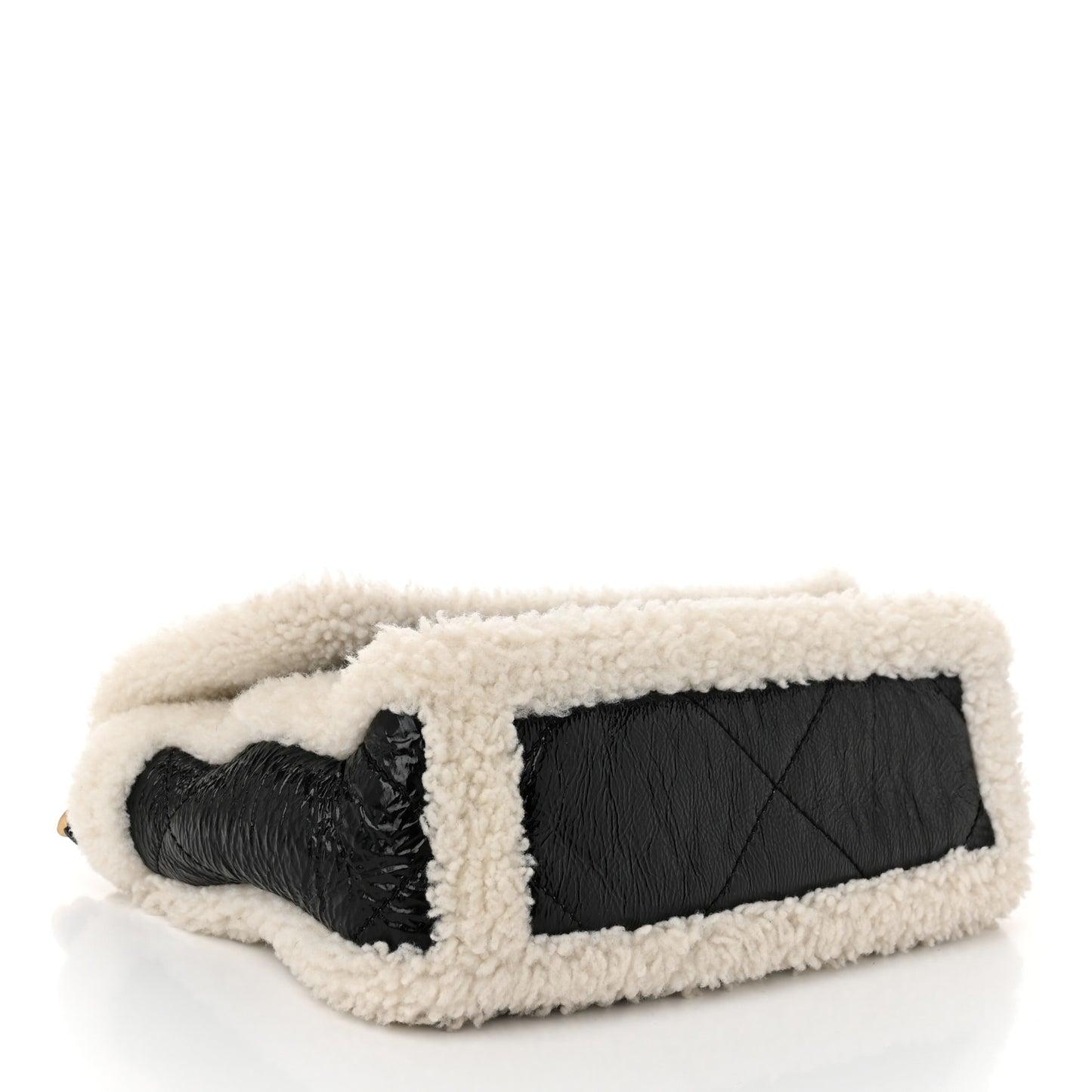 Crumpled Calfskin Shearling Sheepskin Quilted Medium Chanel 19 Flap Black