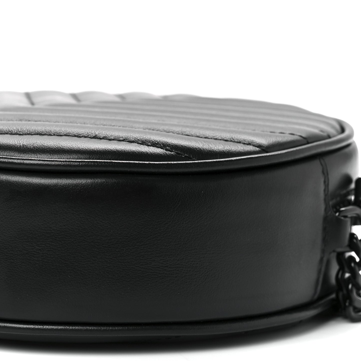 Calfskin Matelasse Chevron Round Vinyle Camera Bag Black