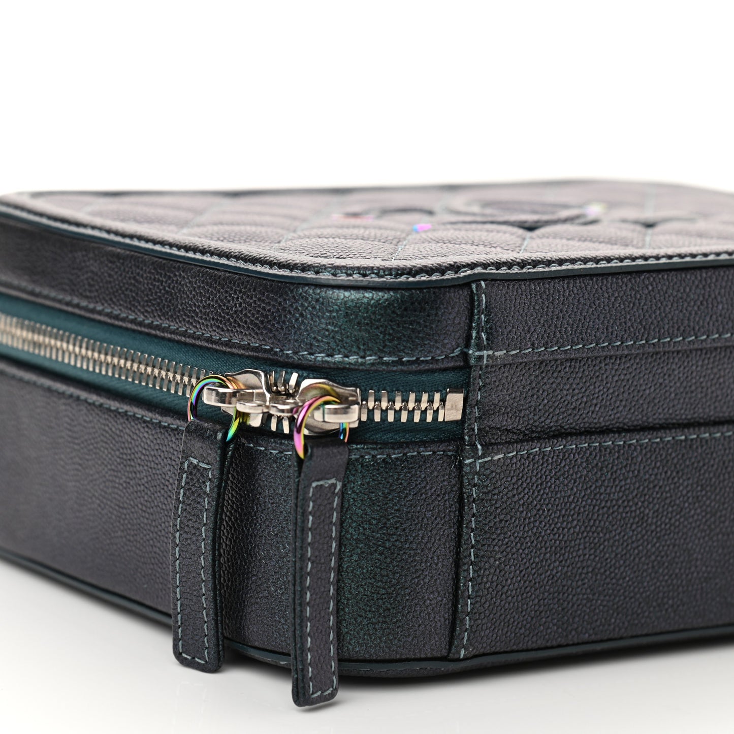 Iridescent Caviar Quilted Medium CC Filigree Vanity Case Dark Turquoise
