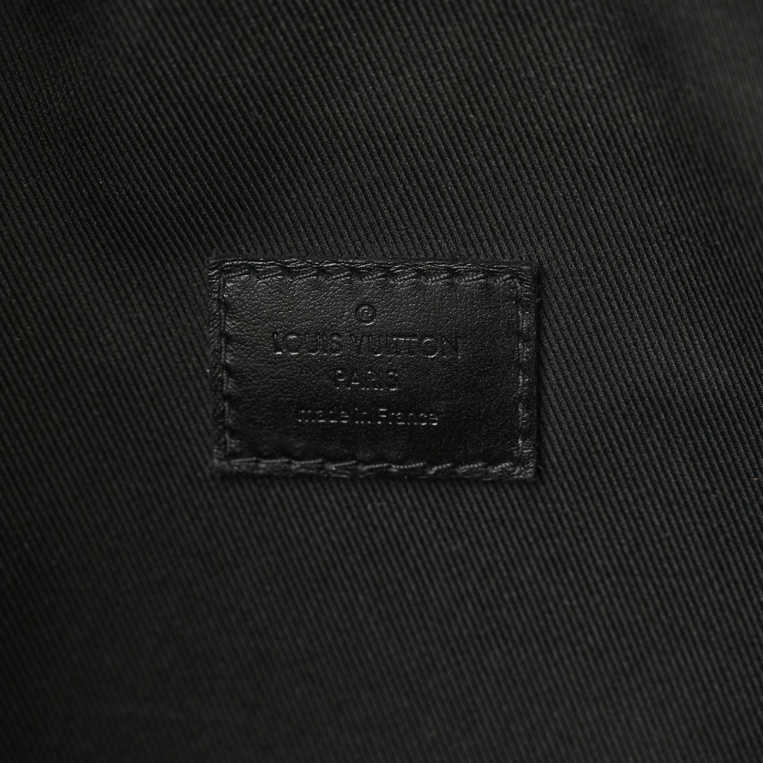 Louis Vuitton Monogram Eclipse Discovery Bumbag 6 of 12